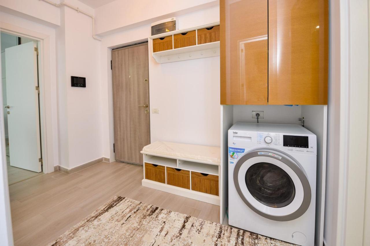Sofia Cozy Apartment - Underground Private Parking Bucharest Exterior photo